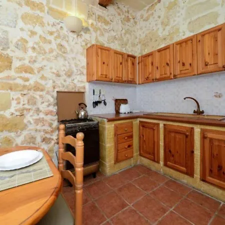 2 Bedroom With Private Pool Holiday home *