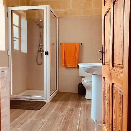 2 Bedroom With Private Pool Holiday home